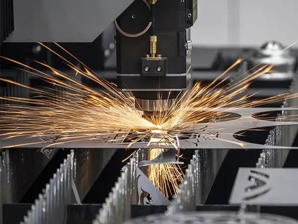 laser cutting machine (1)