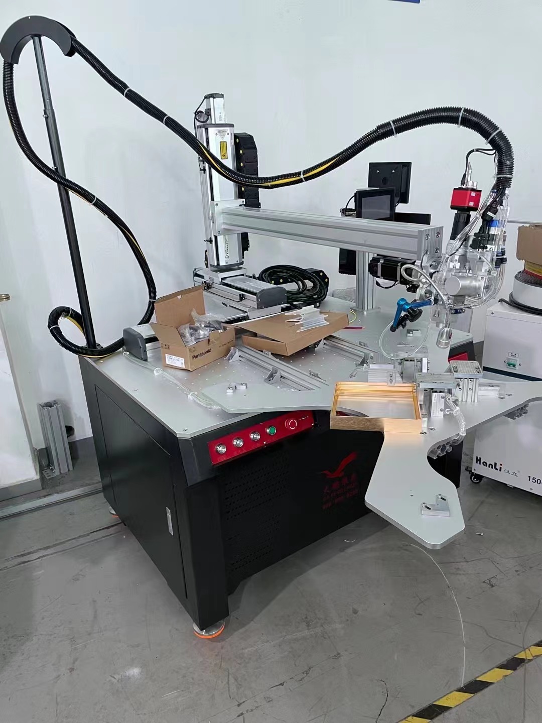 Quality inspection techniques during laser welding processes