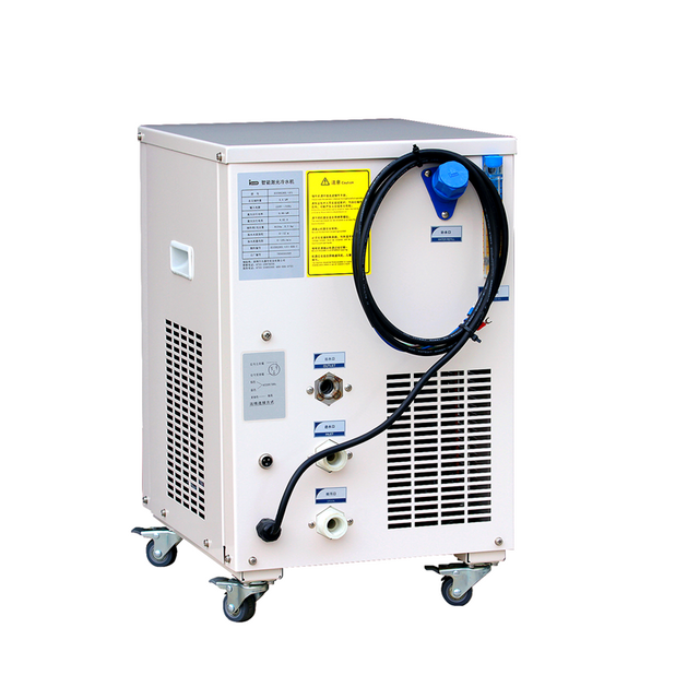 Doluyo UV laser chiller model DIC002ASL-LE1 for 3W to 5W UV/picosecond/ultrafast lasers