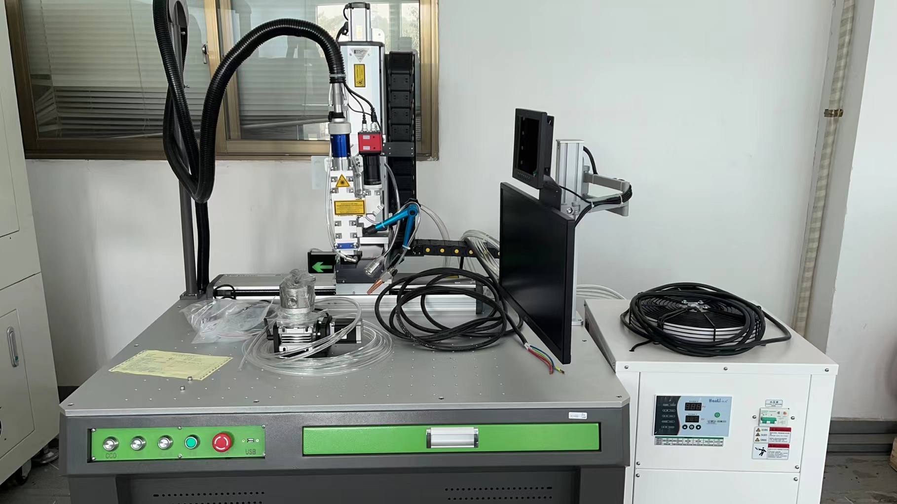 ND26 Fiber laser welding head 1KW auto welding machine