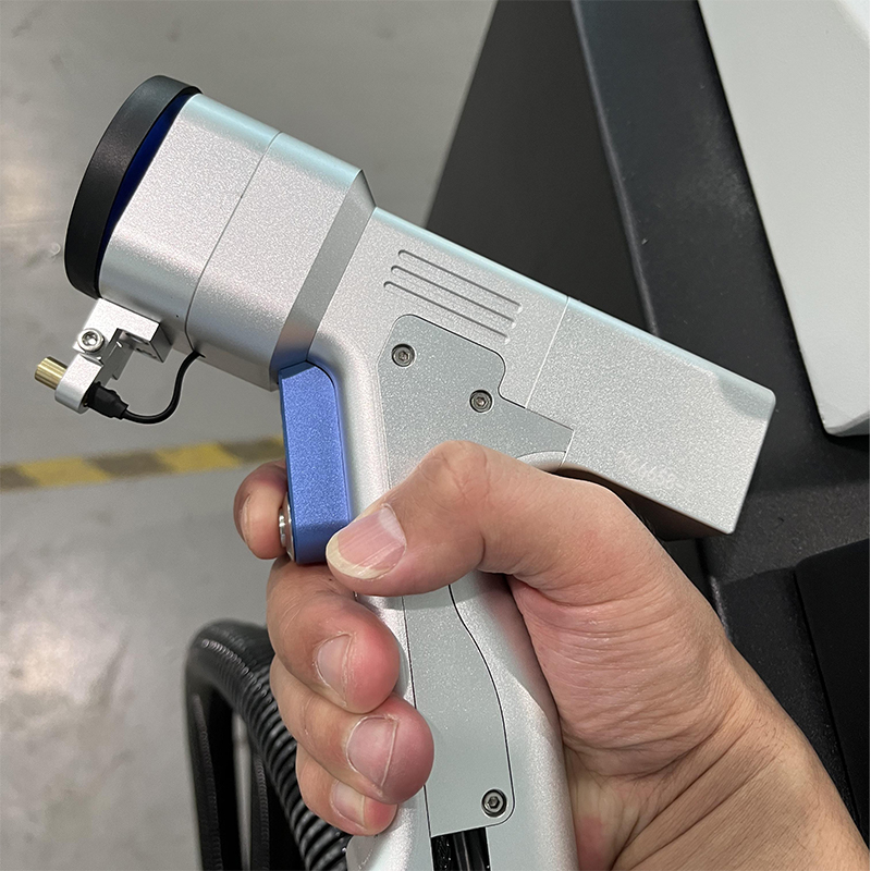  laser rust removal gun for 1000W 1500W laser rust removal machine