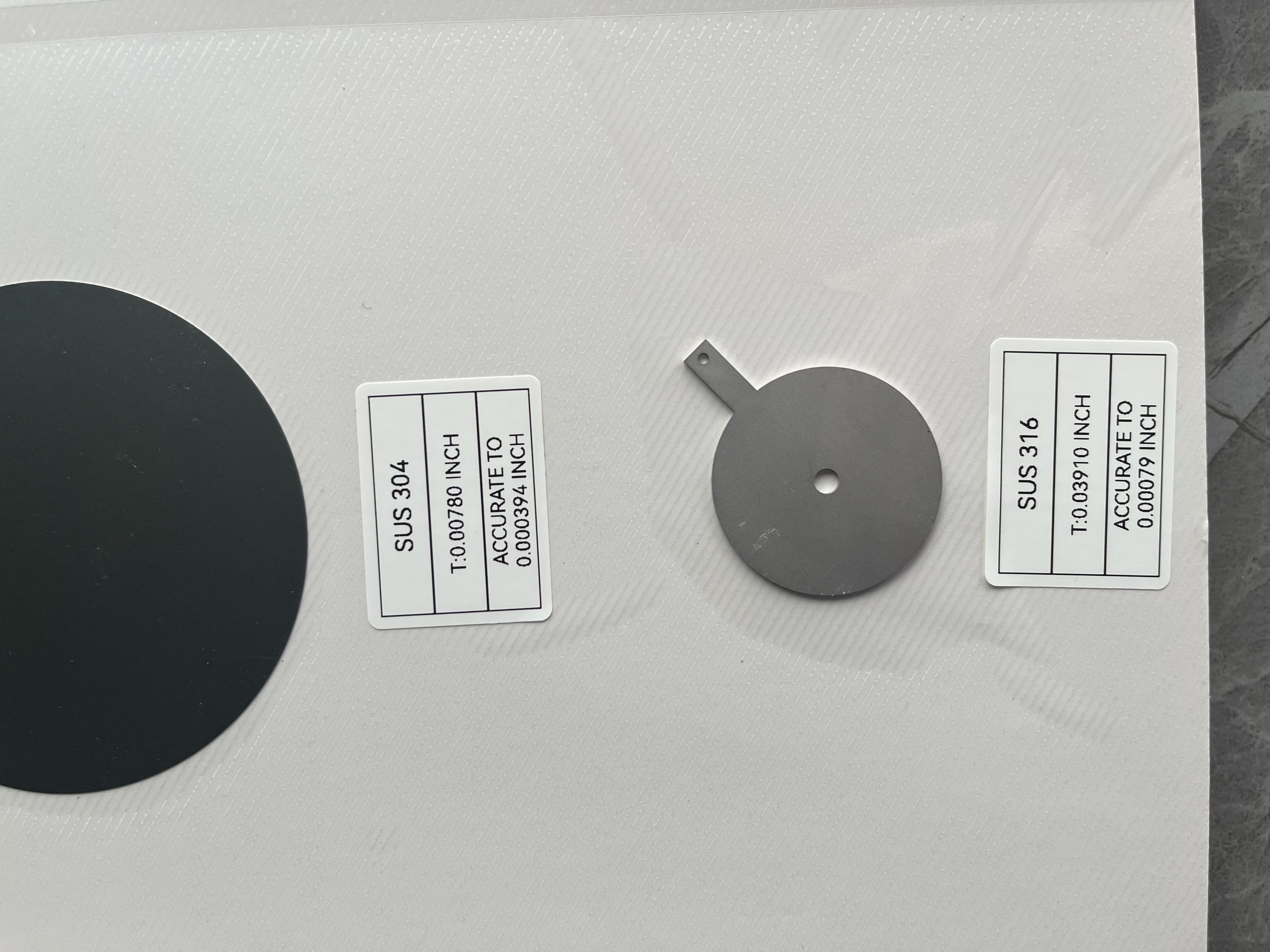 Precision Fiber Laser Cutting Machine for Processing of 0.060mm Stainless Steel Sheets